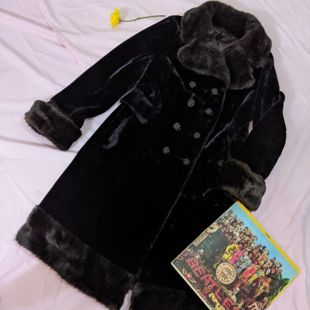 Vintage Borgazia faux fur hippie penny lane coat.